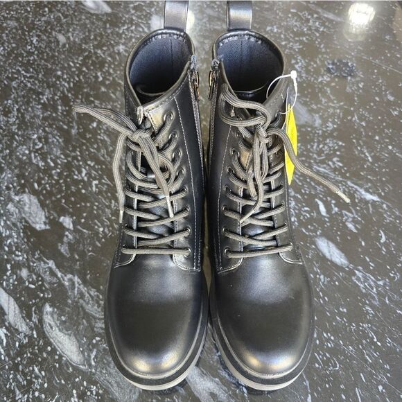 BRAND NEW TREDSAFE WOMEN"S RAVENS SLIP RESISTANT SHOES - Picture 2 of 16